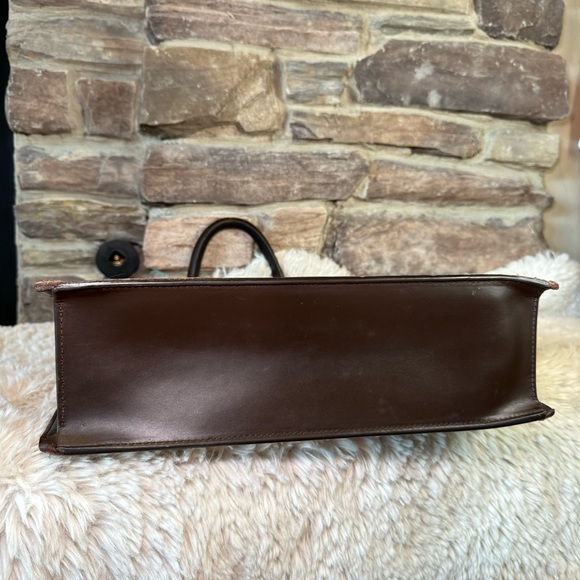 Authentic LV Damier Sac Plat Venice - Picture 10 of 10